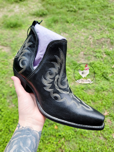 'Lasso Laced' Stitched Leather Boots