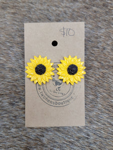 Sunflower studs