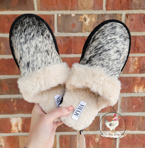 Homey Hide Slippers Size 6